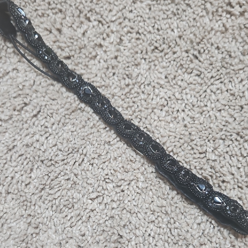 Elegant Black Pink Pewter Headband